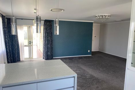 Photo of property in 9 Marblewood Grove, Pukekohe, 2120