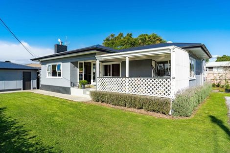 Photo of property in 12 Argyle Street, Waipu, 0510