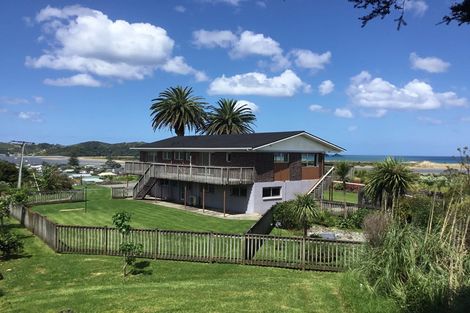 Photo of property in 21 Kakariki Road, Ngunguru, Whangarei, 0173