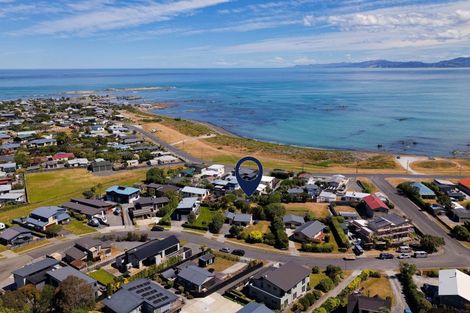 Photo of property in 49 Kotare Place, South Bay, Kaikoura, 7300