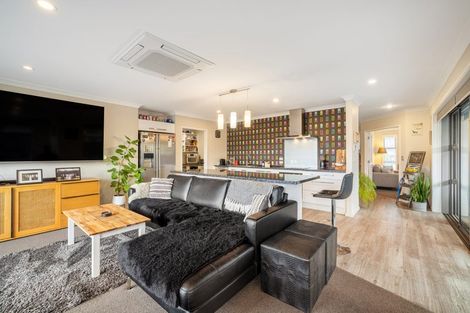 Photo of property in 32 Parklea Avenue, Halswell, Christchurch, 8025