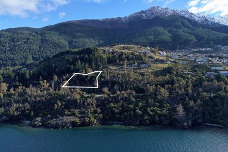 Photo of property in 11 Crystal Lane, Fernhill, Queenstown, 9300