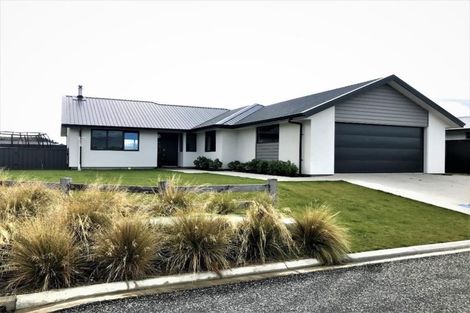 Photo of property in 25 Stowell Drive, Cromwell, 9310