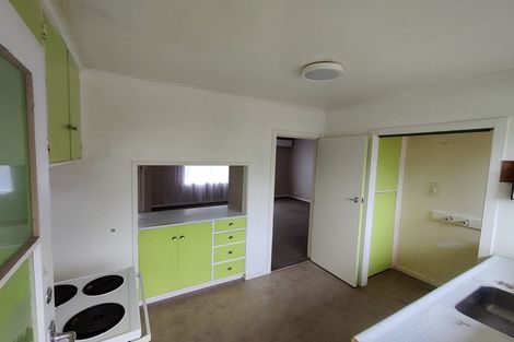 Photo of property in 2/21 Trentham Road, Papakura, 2110