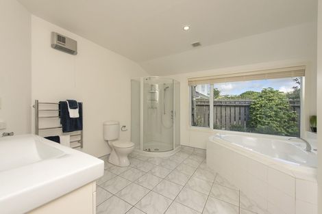 Photo of property in 10 Furlong Crescent, Churton Park, Wellington, 6037