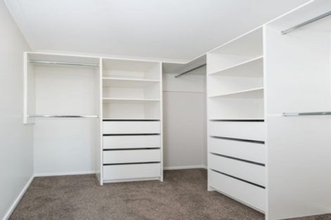 Photo of property in 38 Puketutu Drive, Te Kauwhata, 3710