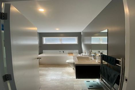 Photo of property in 5 Tai Lane, Whitby, Porirua, 5024