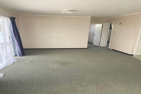 Photo of property in 6 Percy Graham Drive, Tuakau, 2121