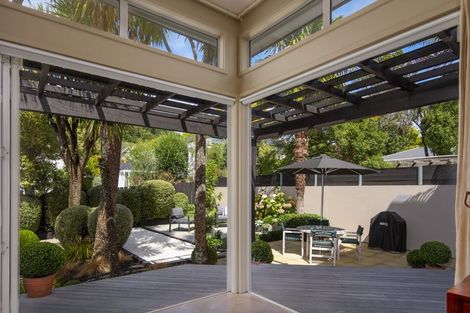 Photo of property in 44 Bronte Street, Nelson, 7010