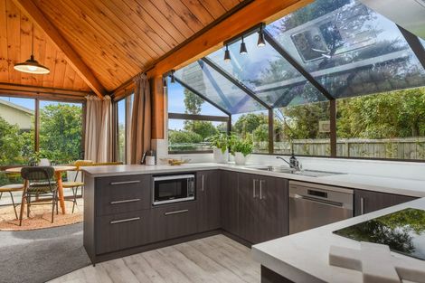 Photo of property in 2 Iles Road, Lynmore, Rotorua, 3010