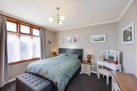 Photo of property in 32 Colombo Street, Hokowhitu, Palmerston North, 4410