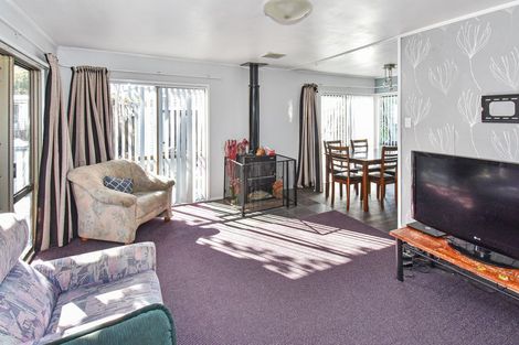 Photo of property in 436 Porchester Road, Randwick Park, Auckland, 2105