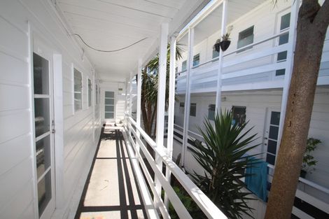 Photo of property in 67 St Vincent Avenue, Remuera, Auckland, 1050