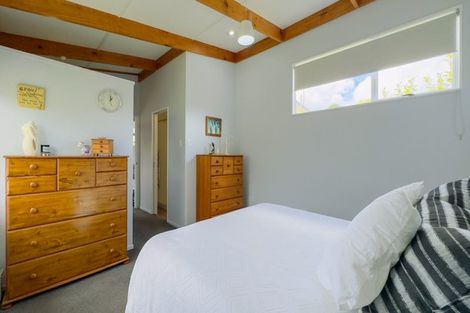 Photo of property in 1 Ohinemuri Place, Paeroa, 3600