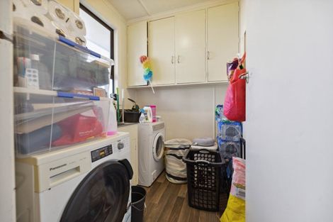 Photo of property in 22 Matata Place, Tokoroa, 3420