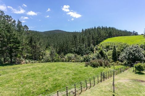 Photo of property in 108 Tuna Place, Onemana, Whangamata, 3691