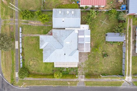 Photo of property in 104 Weraroa Road, Waverley, 4510