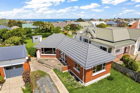 Photo of property in 84 Highcliff Road, Andersons Bay, Dunedin, 9013