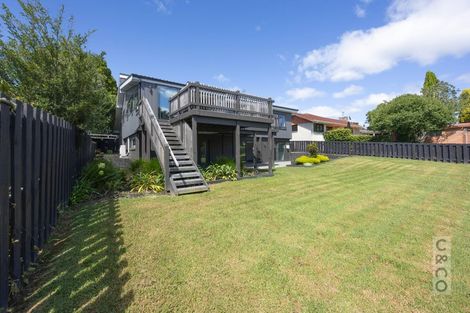 Photo of property in 19 Maude Street, Riverhead, 0820