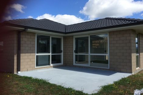 Photo of property in 24 Reel Road, Athenree, Waihi Beach, 3611