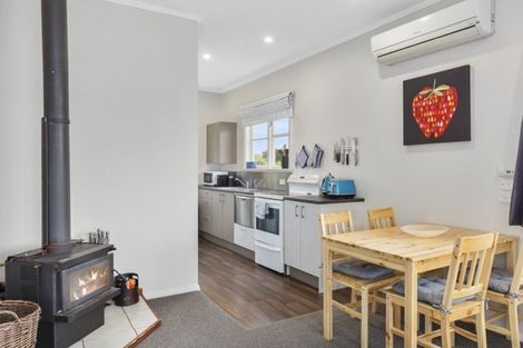 Photo of property in 7 Edinburgh Street, Green Island, Dunedin, 9018