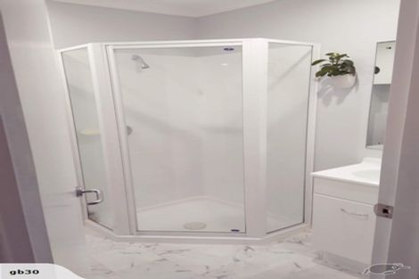 Photo of property in Terrace Heights Apartments, 14b/163 The Terrace, Wellington Central, Wellington, 6011