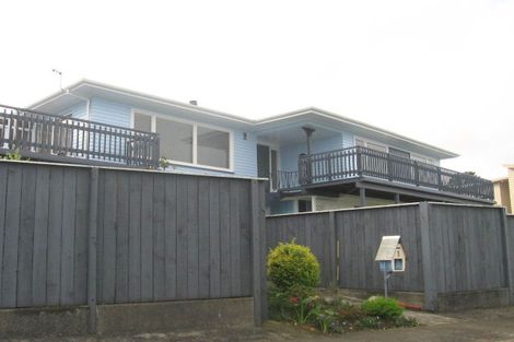 Photo of property in 1 Banksia Grove, Maungaraki, Lower Hutt, 5010