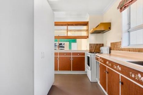 Photo of property in 24 Cedar Grove, Matua, Tauranga, 3110