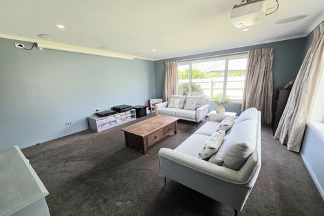 Photo of property in 16 North Ridge Drive, Oamaru North, Oamaru, 9400