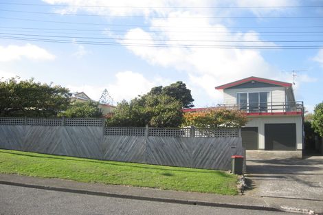 Photo of property in 4 Thornley Street, Titahi Bay, Porirua, 5022