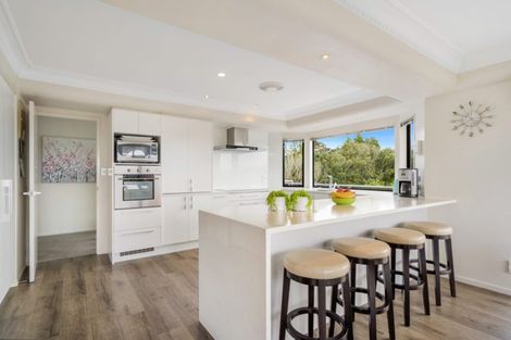 Photo of property in 42 Westview Court, Somerville, Auckland, 2014