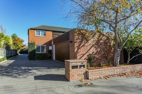 Photo of property in 2/69 Watford Street, Strowan, Christchurch, 8052