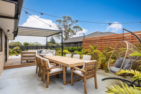 Photo of property in 16 Masters Lane, Waitara, 4320