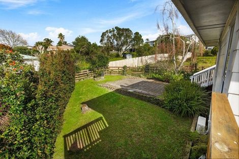 Photo of property in 13 Mcclintock Road, Massey, Auckland, 0614