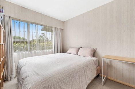 Photo of property in 78 Botany Road, Botany Downs, Auckland, 2010