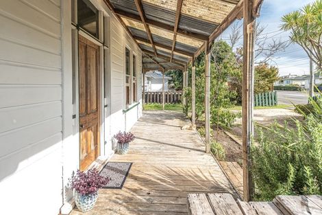 Photo of property in 213 Puriri Street, Castlecliff, Whanganui, 4501