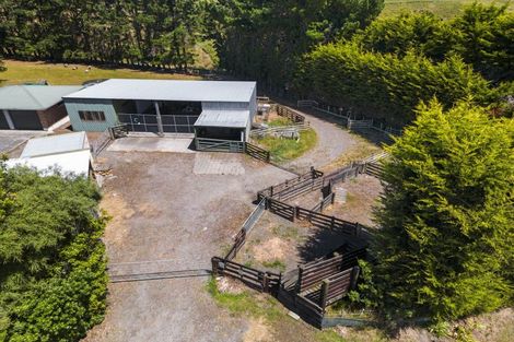 Photo of property in 1797 State Highway 3, Awahuri, Palmerston North, 4479