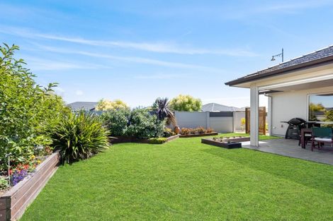 Photo of property in 1 Benmore Place, Poraiti, Napier, 4112