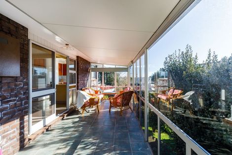 Photo of property in 9 Fairfax Terrace, Frankleigh Park, New Plymouth, 4310