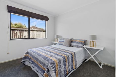 Photo of property in 8 Wakefield Place, Rototuna North, Hamilton, 3210