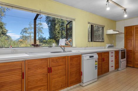 Photo of property in 21 Kawerau Road, Putauaki, Whakatane, 3192