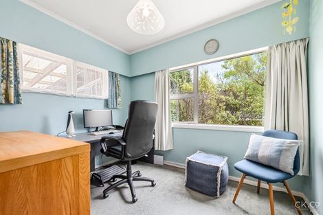 Photo of property in 121 Park Road, Belmont, Lower Hutt, 5010