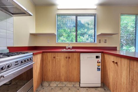 Photo of property in 43b Thatcher Crescent, Crofton Downs, Wellington, 6035