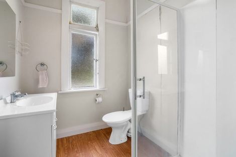 Photo of property in 24 Queen Street, Winton, 9720