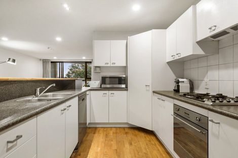 Photo of property in The Mews, 6/8 Basque Road, Eden Terrace, Auckland, 1021