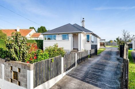 Photo of property in 18 Drake Street, Vogeltown, New Plymouth, 4310