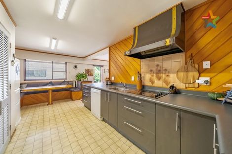 Photo of property in 106a Kamahi Street, Stokes Valley, Lower Hutt, 5019
