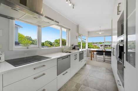 Photo of property in 59 Hutchinsons Road, Bucklands Beach, Auckland, 2014