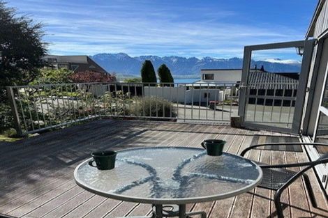 Photo of property in 38 Greenstone Place, Fernhill, Queenstown, 9300