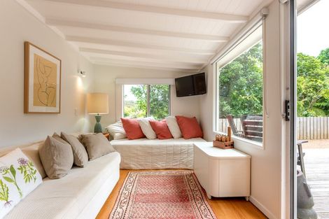 Photo of property in 21 Frank Street, Oneroa, Waiheke Island, 1081